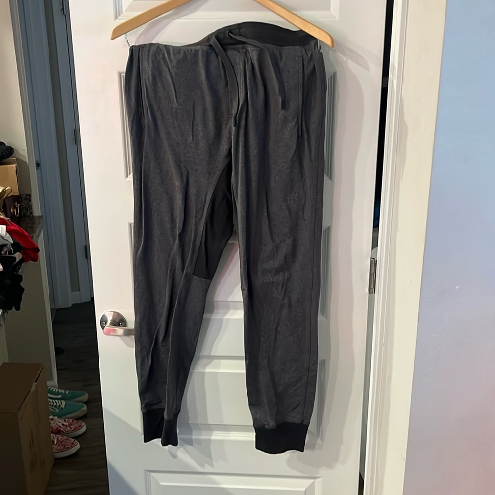 LULULEMON joggers